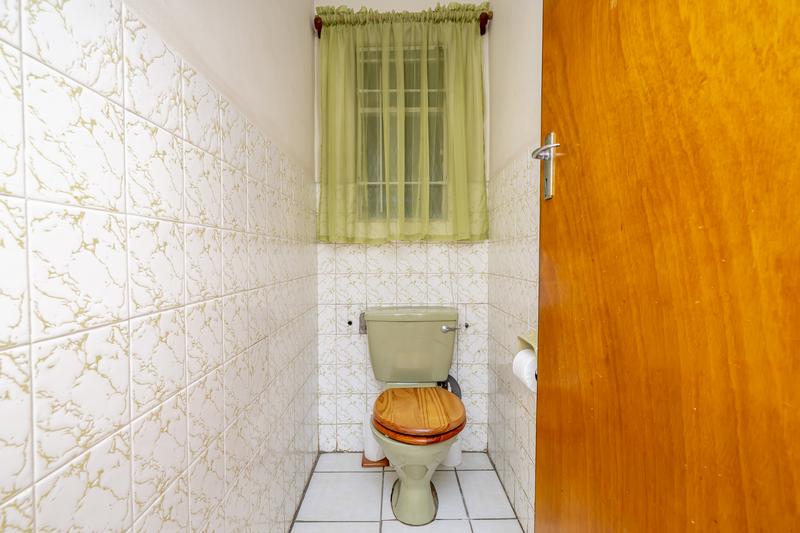 3 Bedroom Property for Sale in Clamhall Western Cape